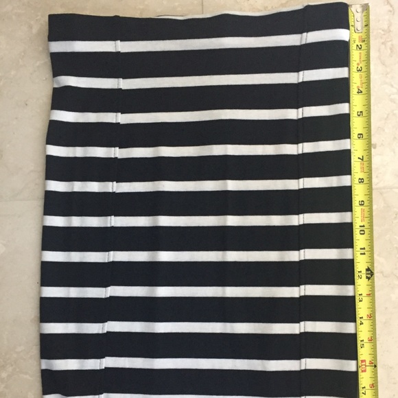 🌸SALE!NWT black/white skirt by Sociology sz S - Picture 4 of 4